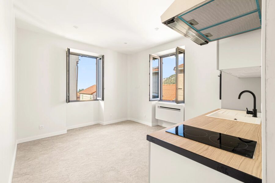 Appartement à vendre à La turbie — Vue mer — photo 2