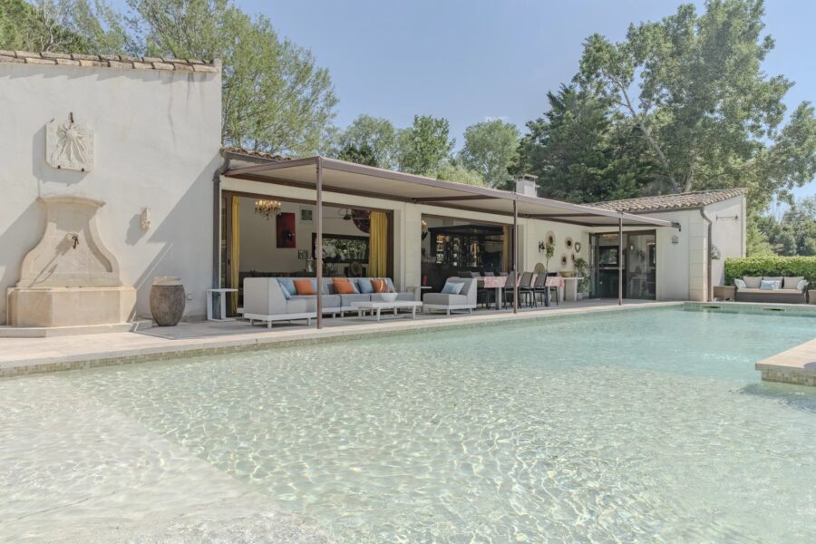 Maison à vendre à Raphèle-lès-arles — Vue montagne — photo 25