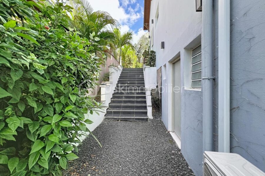 Maison à vendre à Sainte anne — Vue mer — photo 26
