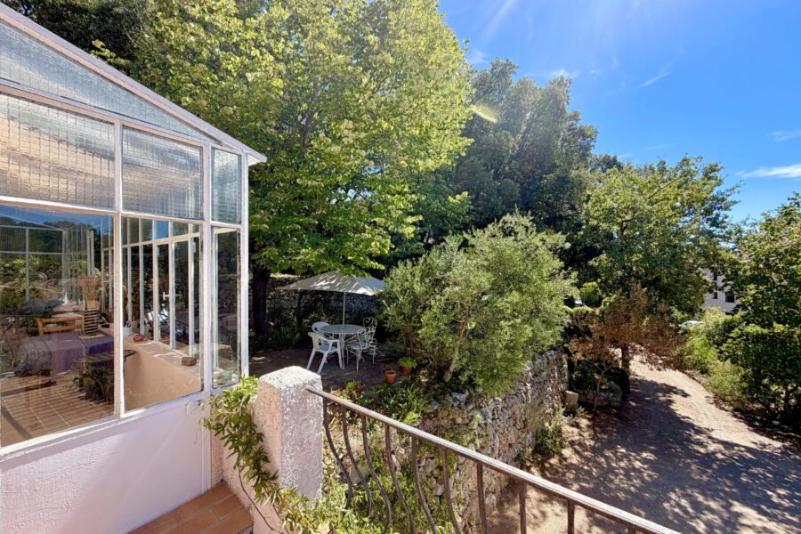 Maison à vendre à Trans-en-provence — Vue parc & jardin — photo 11