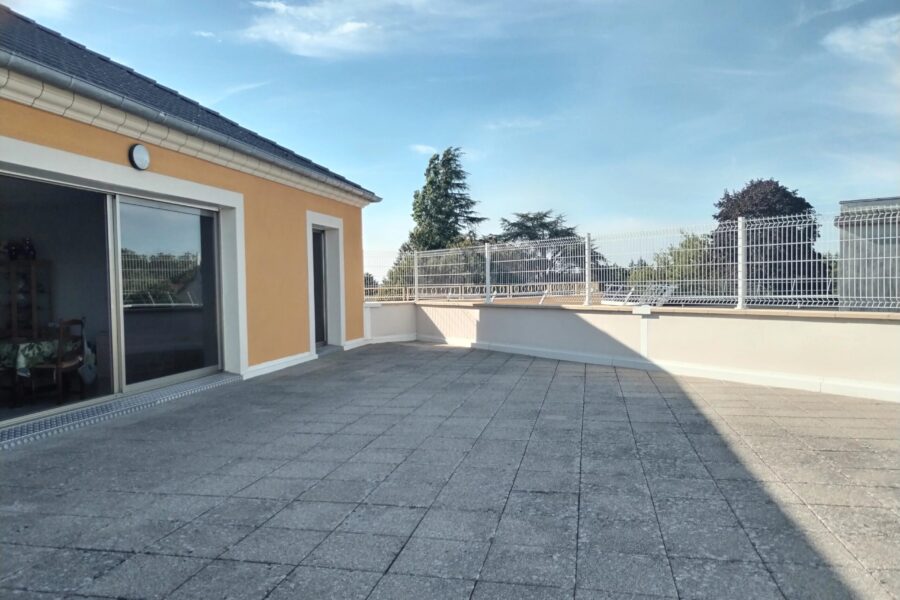 Appartement à vendre à Amilly — Vue parc & jardin — photo 2