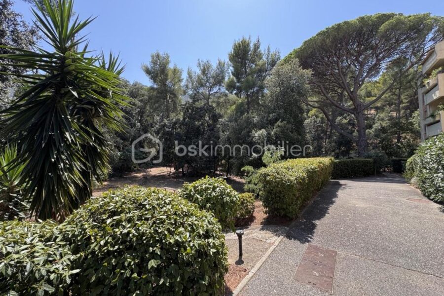 Appartement à vendre à Marseille 8e arrondissement — Vue mer — photo 27