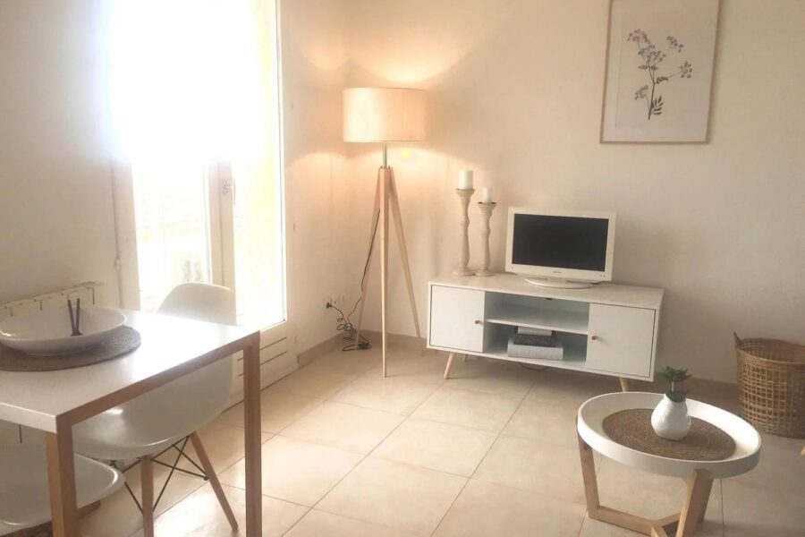 Appartement à vendre à Cavalaire-sur-mer — Vue mer — photo 2