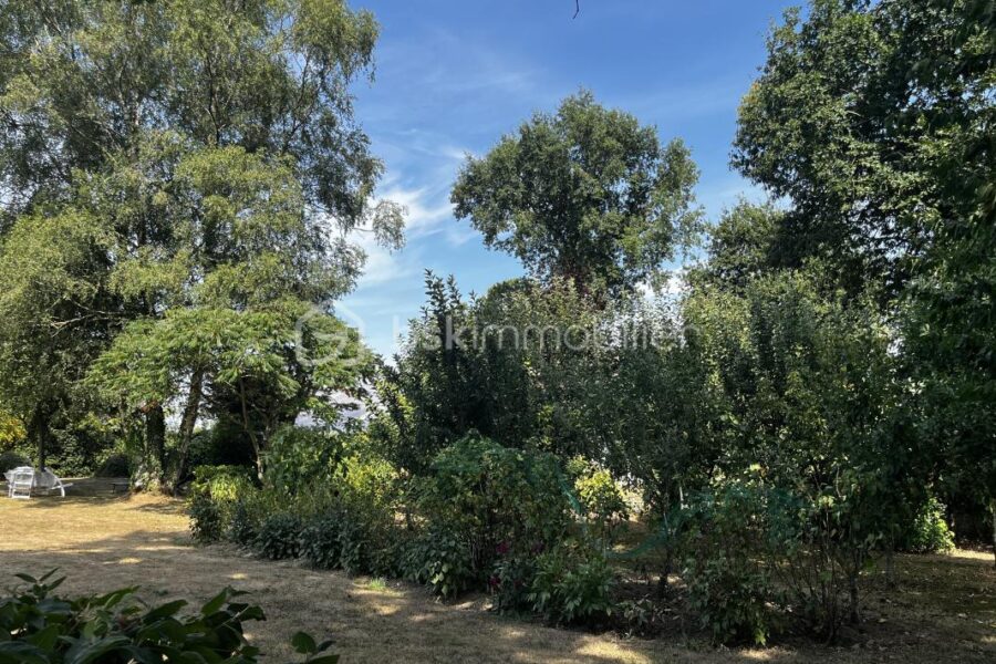 Maison à vendre à Buleon — Vue parc & jardin — photo 28