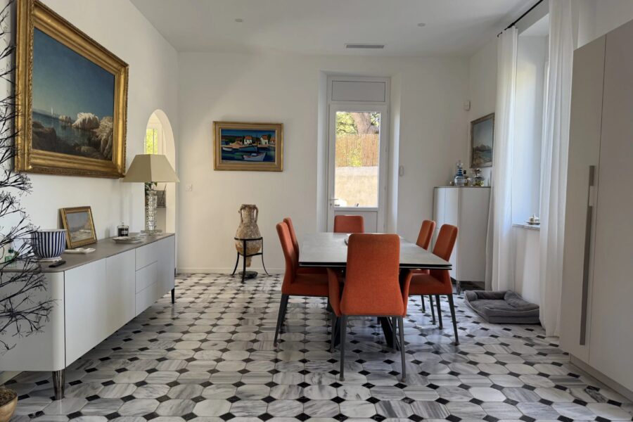 Maison à vendre à Marseille 9ème — Vue montagne — photo 10