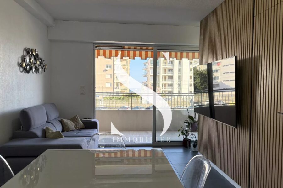 Appartement à vendre à Golfe-juan — Vue mer — photo 3