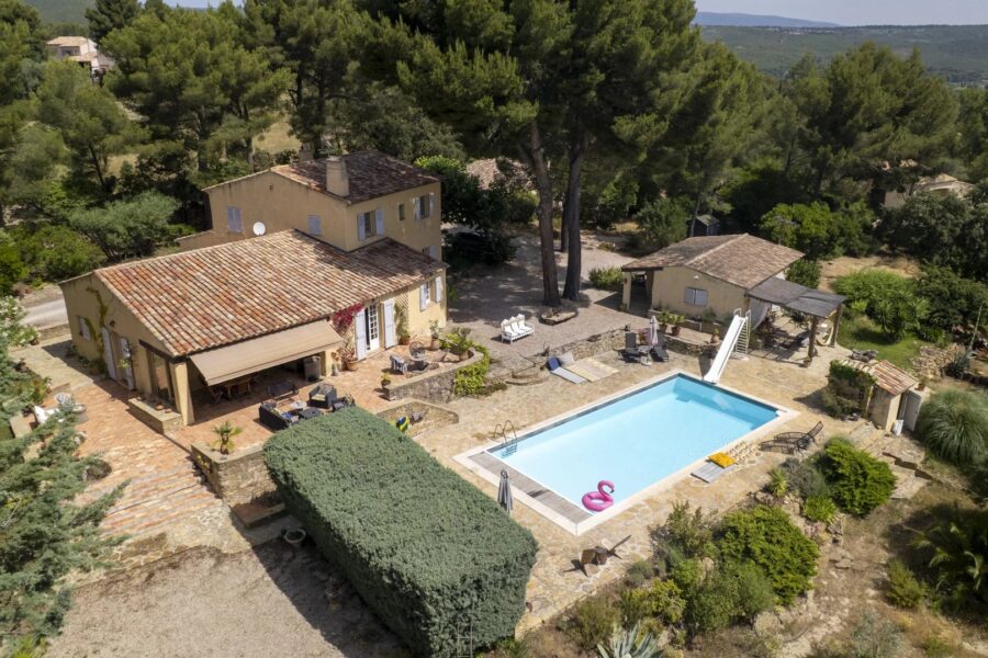 Maison à vendre à La cadière-d&rsquo;azur — Vue montagne — photo 2