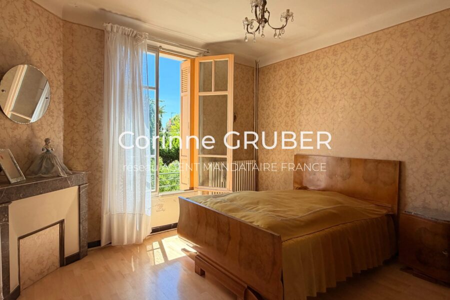 Maison à vendre à Digne-les-bains — Vue montagne — photo 11