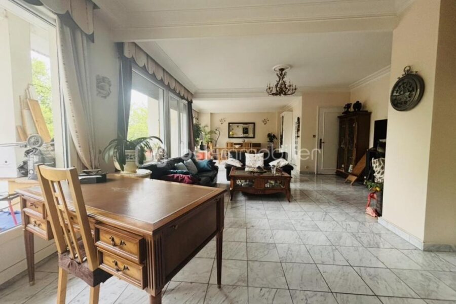 Appartement à vendre à Lyon 6e arrondissement — Vue nature — photo 4
