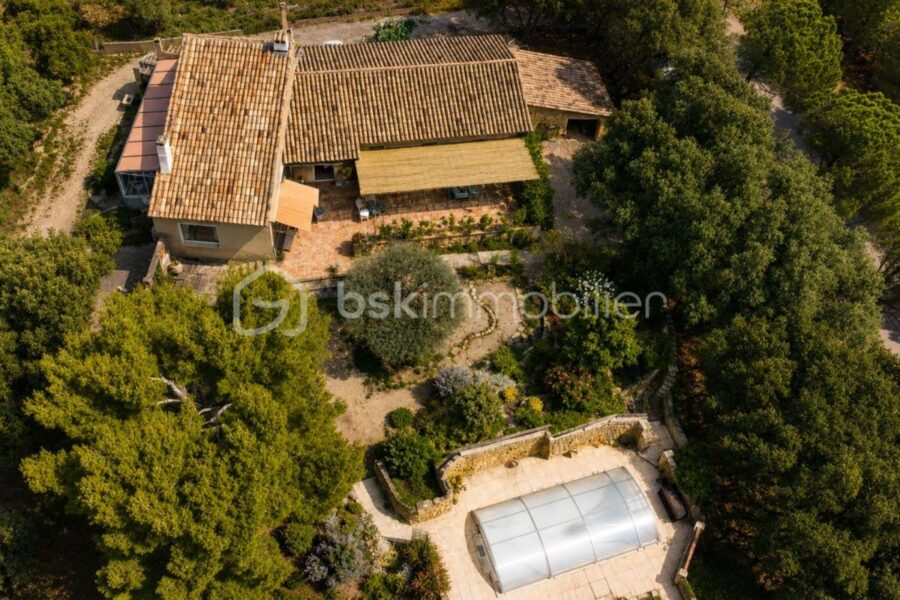 Maison à vendre à Aureille — Vue nature — photo 3