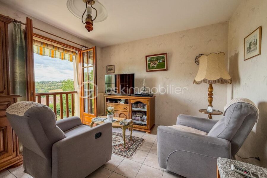 Maison à vendre à Beaumont en auge — Vue nature — photo 1