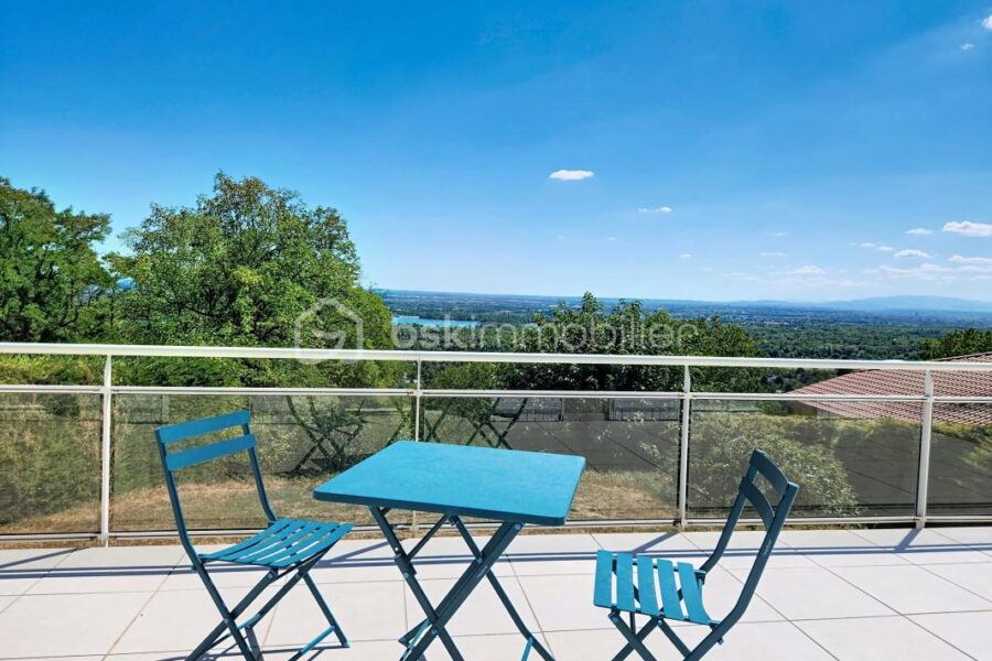 Maison à vendre à Miribel — Vue lac — photo 1