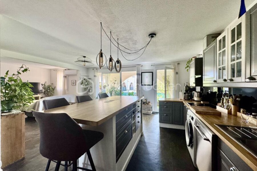 Appartement à vendre à Eguilles — Vue parc & jardin — photo 3
