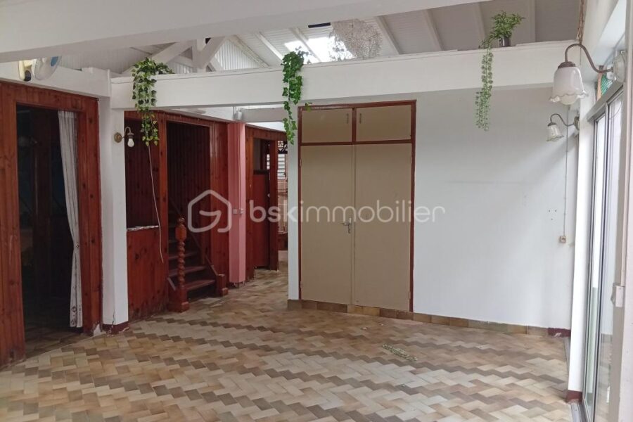 Maison à vendre à Pointe noire — Vue mer — photo 4