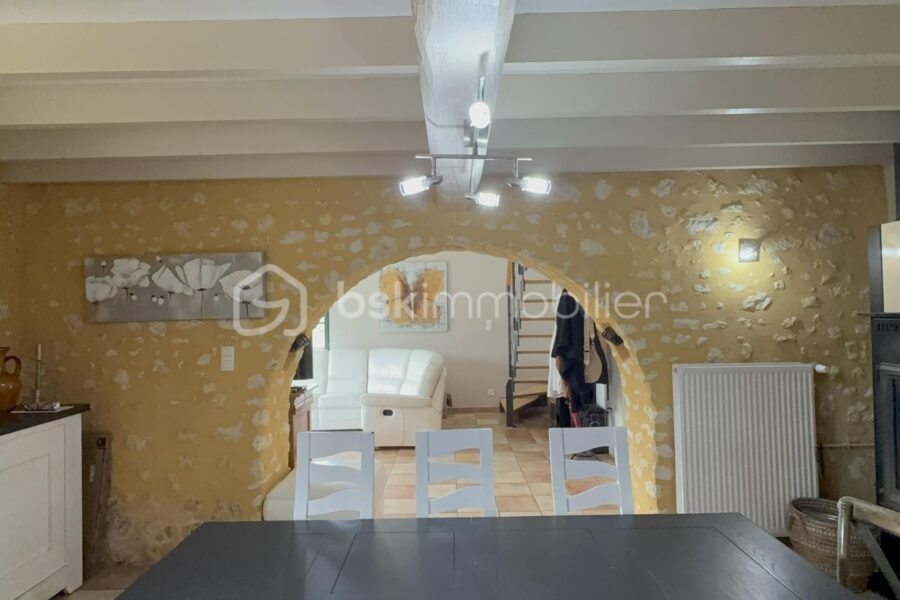 Maison à vendre à Saint germain de la coudre — Vue dégagée — photo 3