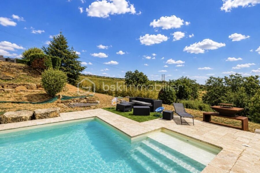 Maison à vendre à Val d oingt — Vue nature — photo 3