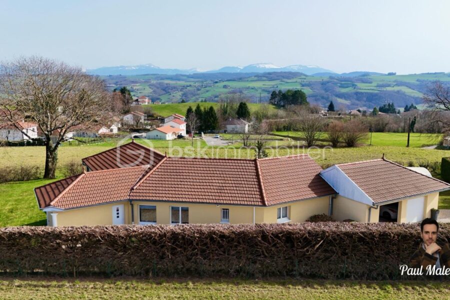 Maison à vendre à La tour du pin — Vue nature — photo 1