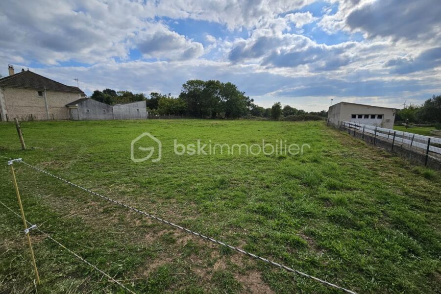 Terrain à vendre à Ardin — Vue dégagée — photo 3
