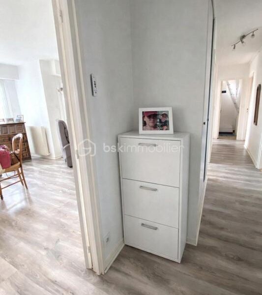 Appartement à vendre à Rambouillet — Vue parc & jardin — photo 5