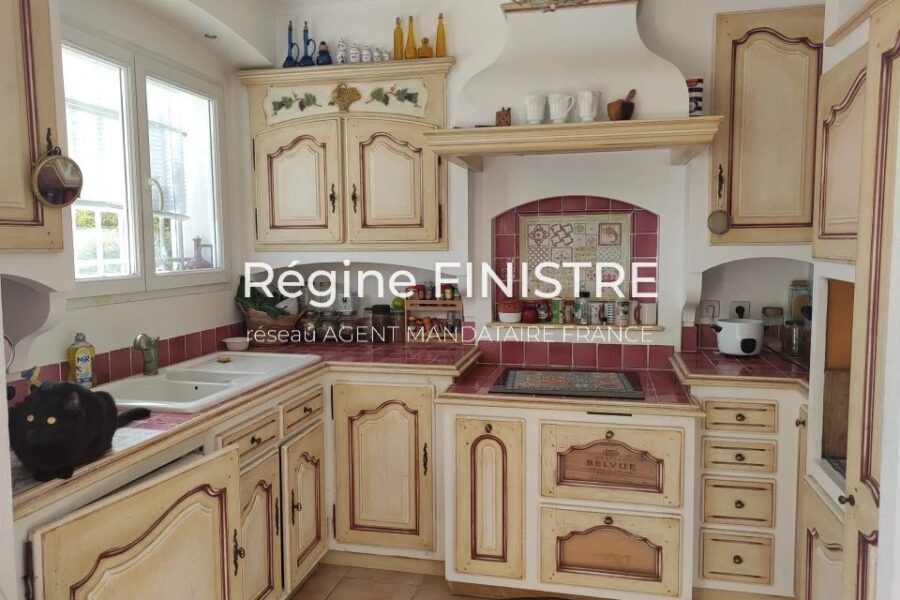 Maison à vendre à Draguignan — Vue sur la ville — photo 5