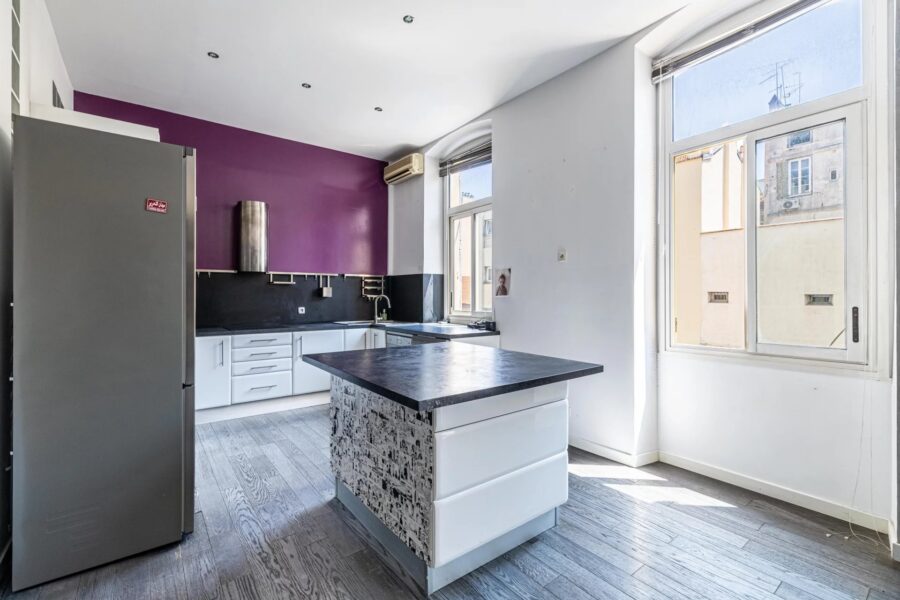 Appartement à vendre à Nice — Vue sur la ville — photo 5