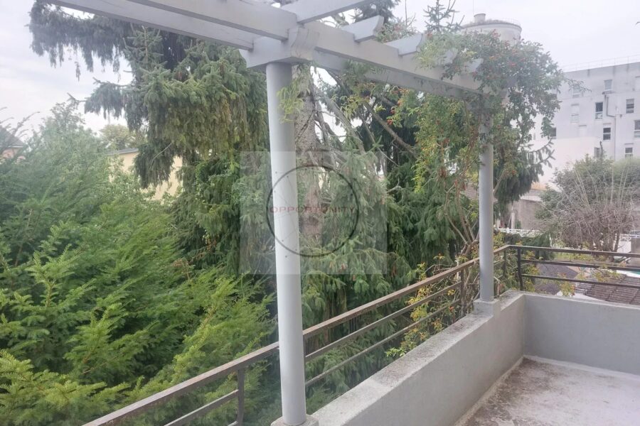 Maison à vendre à Montreuil — Vue parc — photo 1