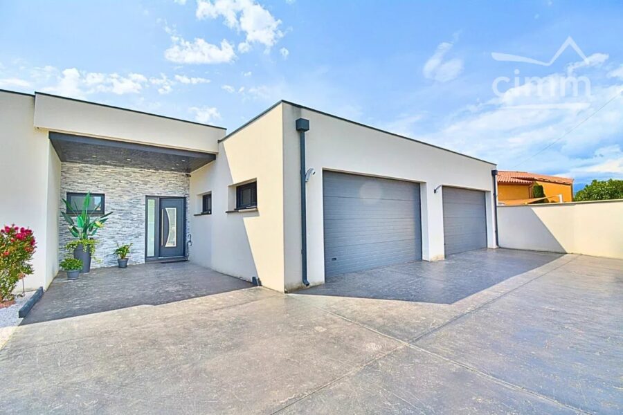Maison à vendre à Llupia — Vue parc — photo 4