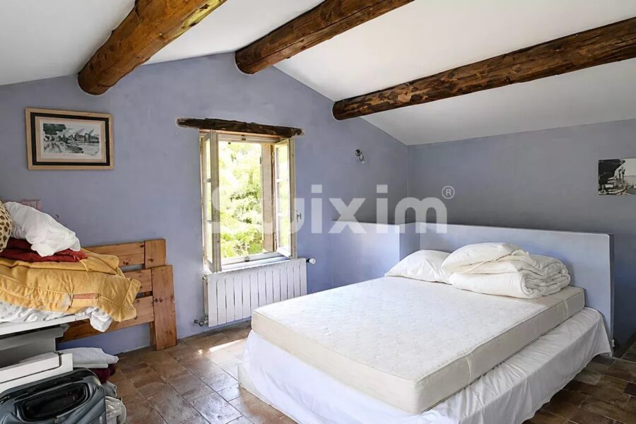 Maison à vendre à Grignan — Vue dégagée — photo 15
