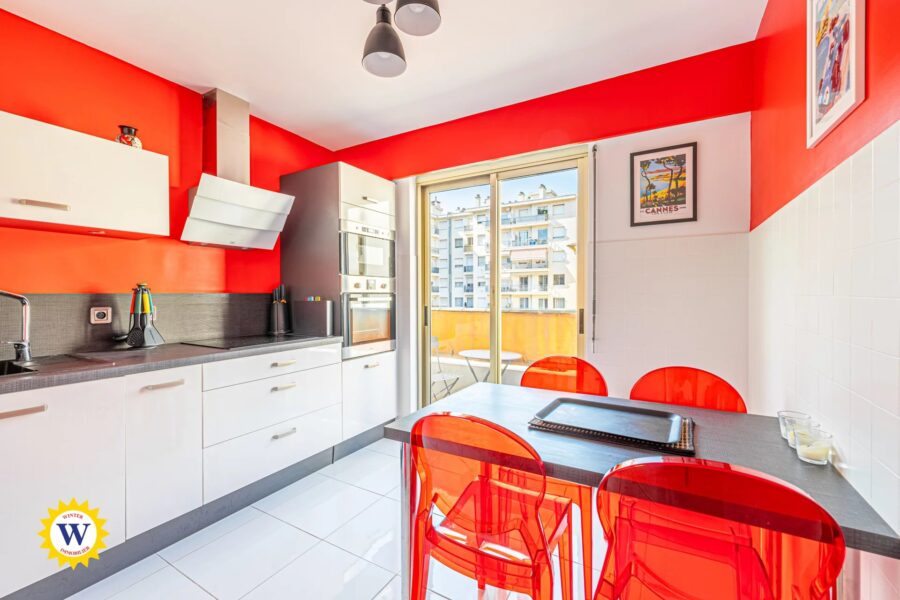 Appartement à louer à Nice — Vue sur la ville — photo 6