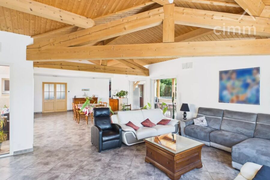 Maison à vendre à Chauzon — Vue montagne — photo 8