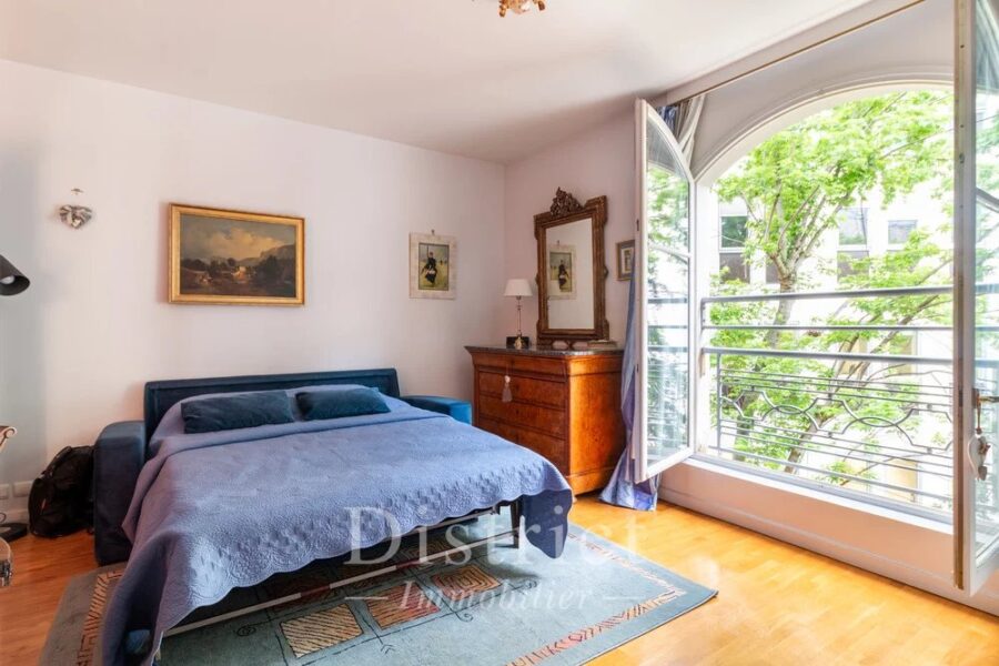 Appartement à louer à Paris 8ème — Vue parc & jardin — photo 6