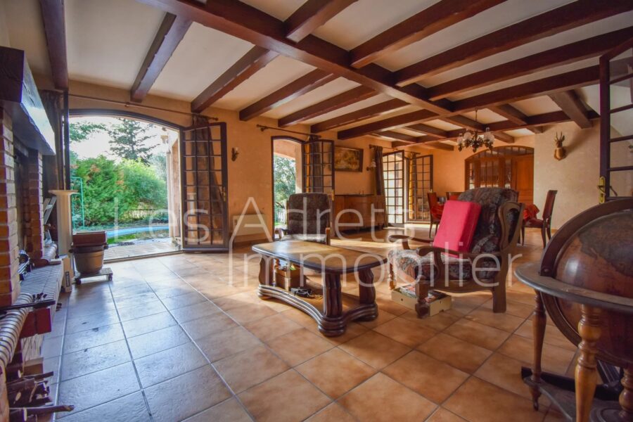 Maison à vendre à Les adrets-de-l&rsquo;estérel — Vue montagne — photo 8