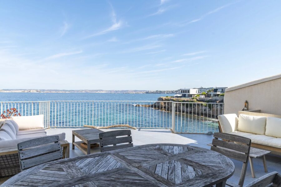 Maison à vendre à Marseille 8ème — Vue mer — photo 1