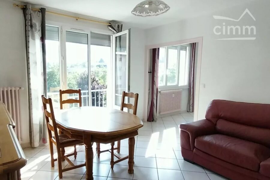 Appartement à vendre à Saint-jean-de-maurienne — Vue montagne — photo 2