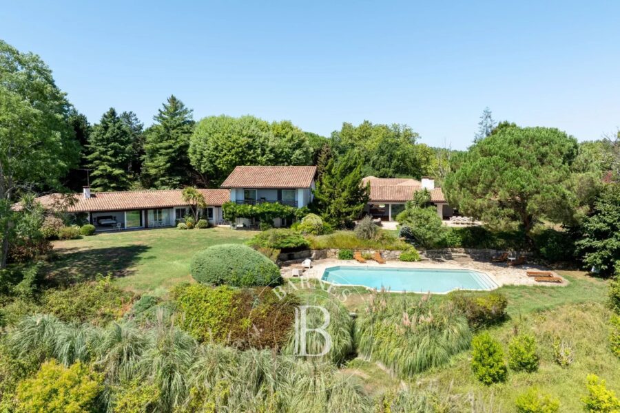 Maison à vendre à Saint-martin-de-seignanx — Vue montagne — photo 3