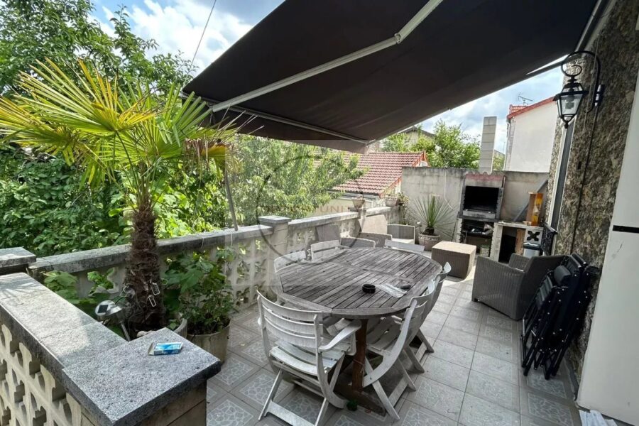 Maison à vendre à Rosny-sous-bois — Vue parc — photo 7