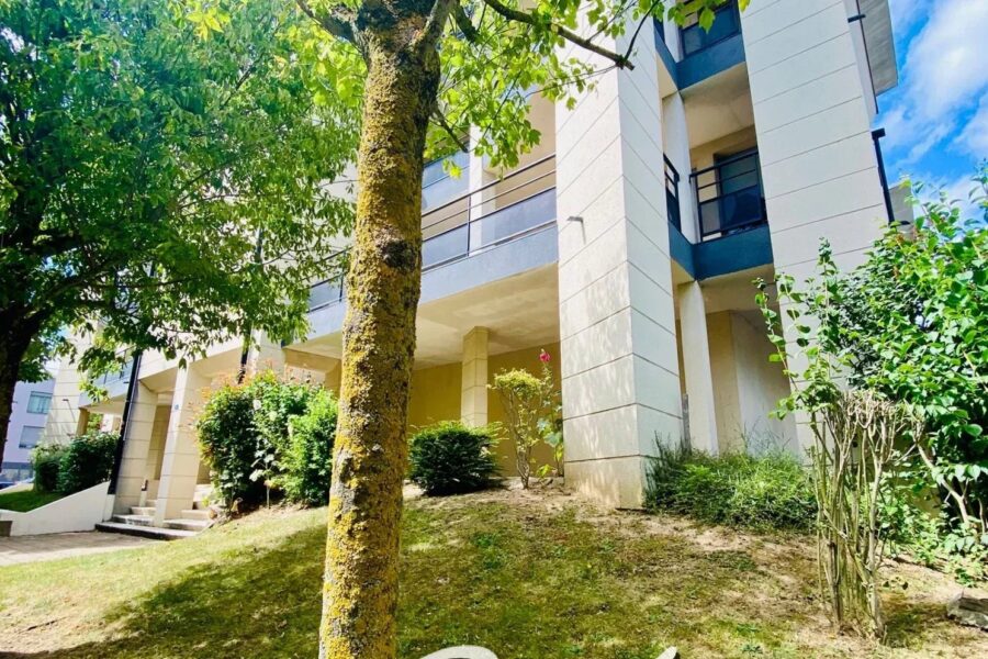 Appartement à vendre à Caen — Vue sur la ville — photo 6