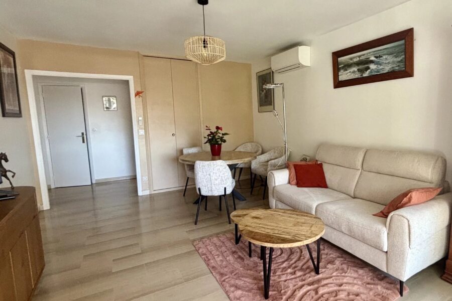 Appartement à vendre à Cannes — Vue sur la ville — photo 6