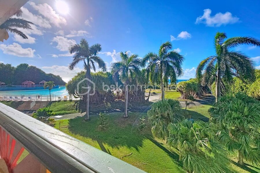 Appartement à vendre à Saint francois — Vue mer — photo 1
