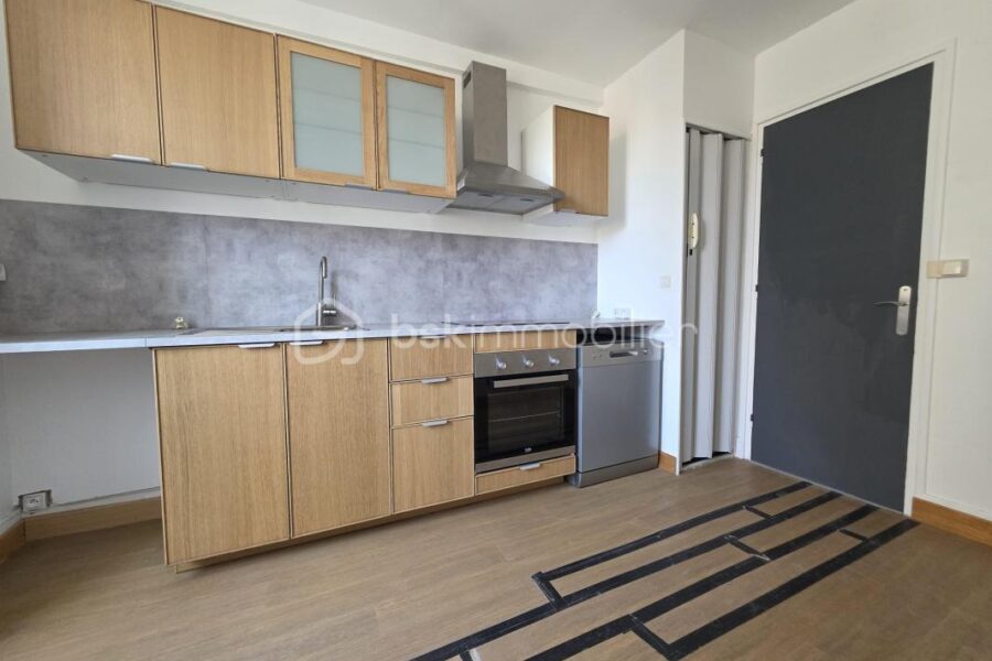 Appartement à vendre à Egreville — Vue monument — photo 5