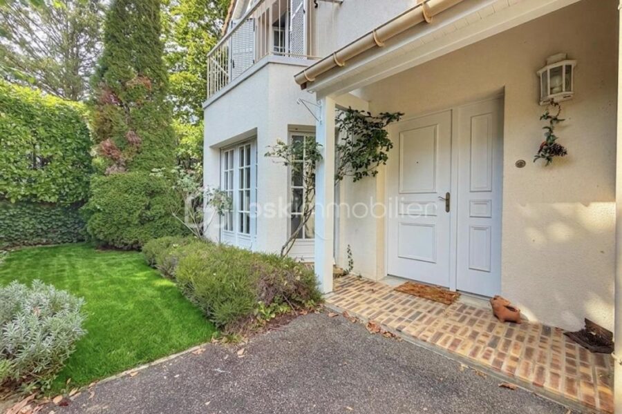 Maison à vendre à Saint germain en laye — Vue dégagée — photo 4