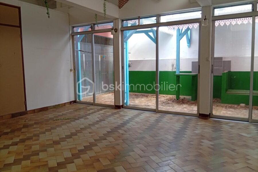 Maison à vendre à Pointe noire — Vue mer — photo 5