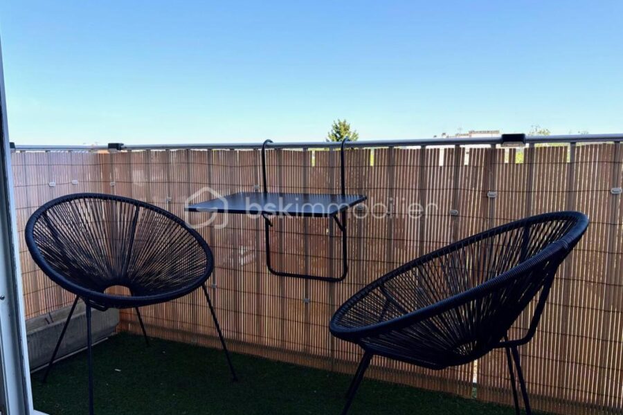 Appartement à vendre à Nozay — Vue parc & jardin — photo 5