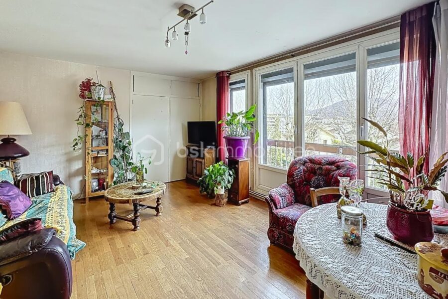 Appartement à vendre à Echirolles — Vue parc & jardin — photo 5