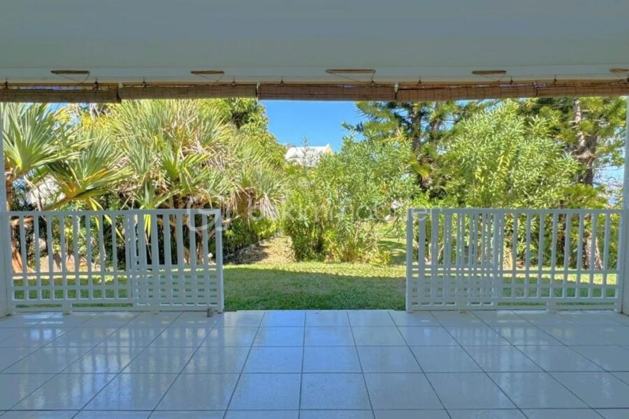 Maison à vendre à Les avirons — Vue mer — photo 5