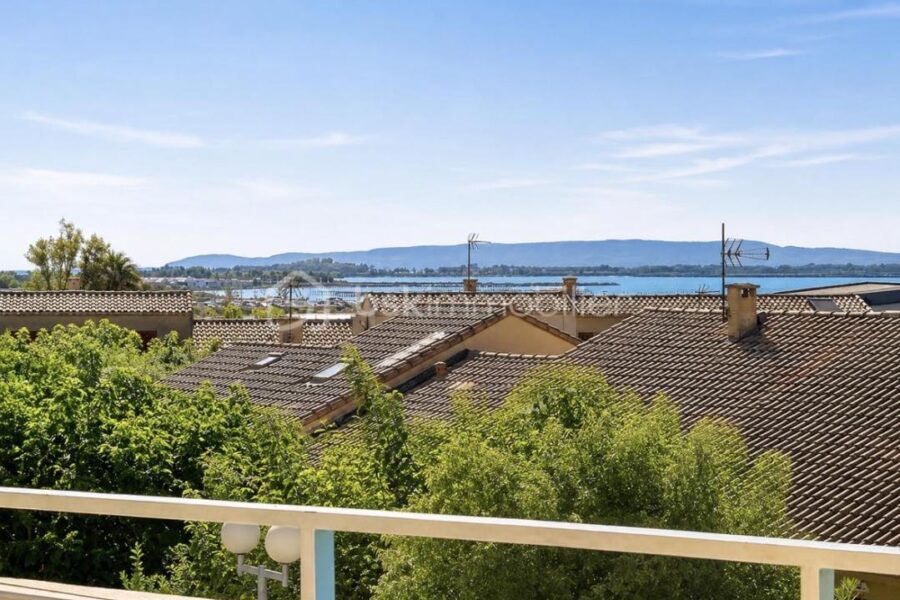 Appartement à vendre à Palavas les flots — Vue mer — photo 1
