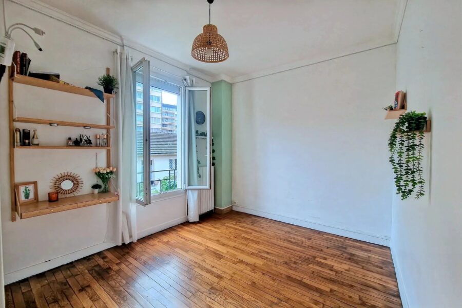 Maison à vendre à Villemomble — Vue parc & jardin — photo 5