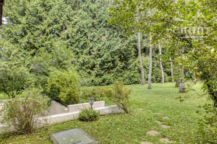 Maison à vendre à Les abrets en dauphiné — Vue montagne — photo 41