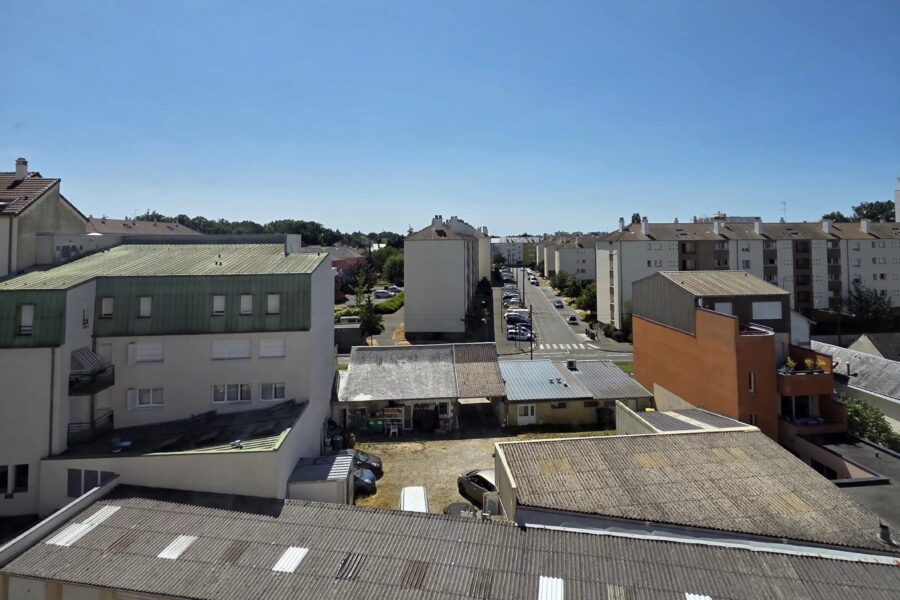 Appartement à vendre à Le mans — Vue sur la ville — photo 11
