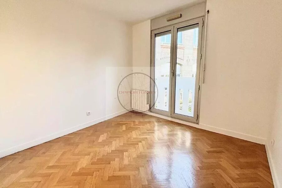 Appartement à vendre à Saint-mandé — Vue sur la ville — photo 6